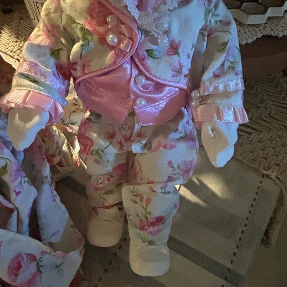 Precious Moments beauty & beast dolls from Epcot flower and garden 2017 🌸 pair - Picture 11 of 16